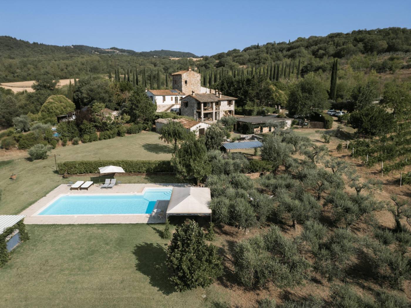La piscina dall'alto