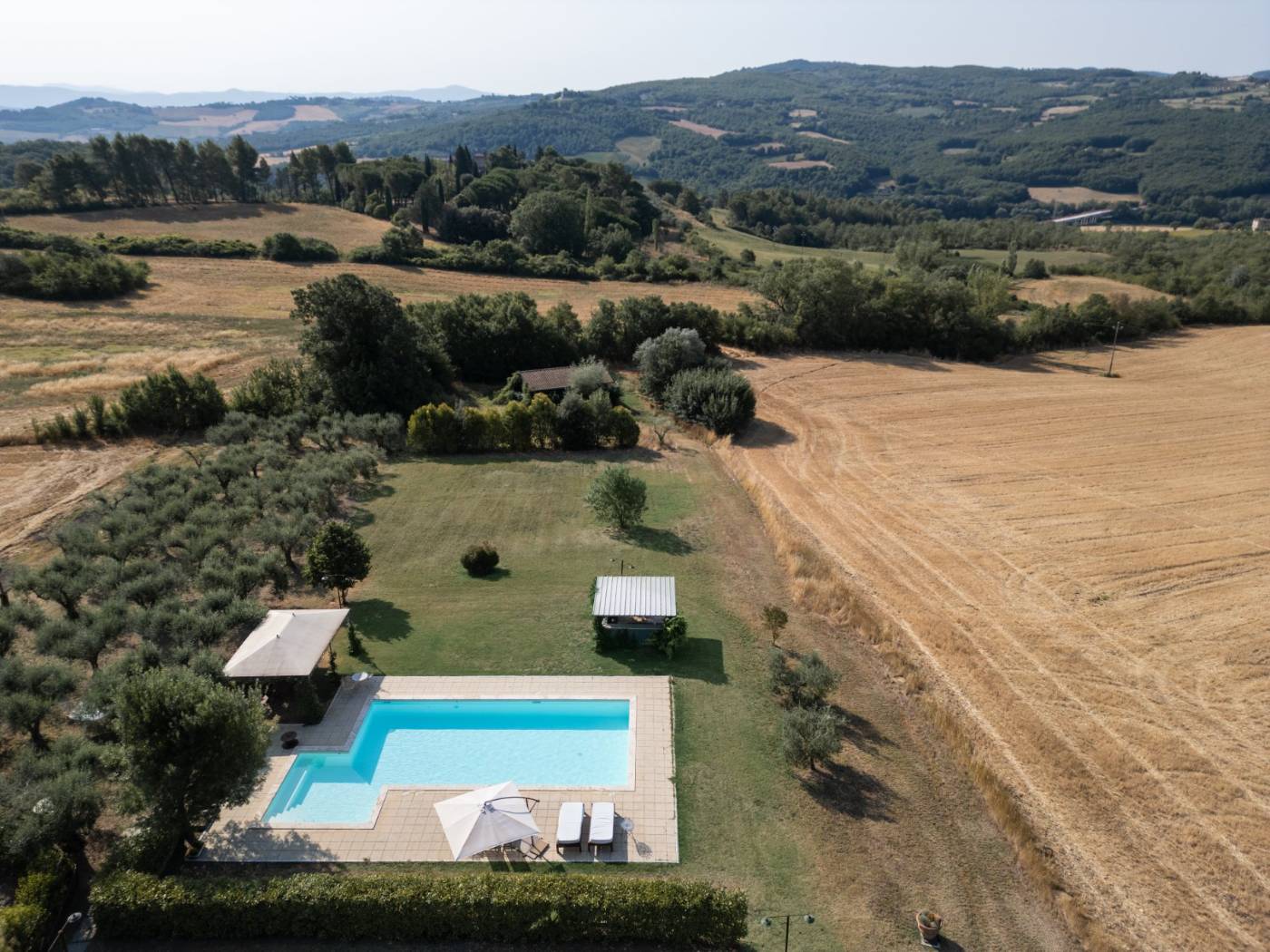 La piscina vista dall’alto